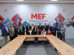 CÁMARAS DE COMERCIO REGIONALES Y EL MEF IMPULSAN MEJORAS AL SISTEMA DE ARBITRAJE EN BENEFICIO DE LAS REGIONES