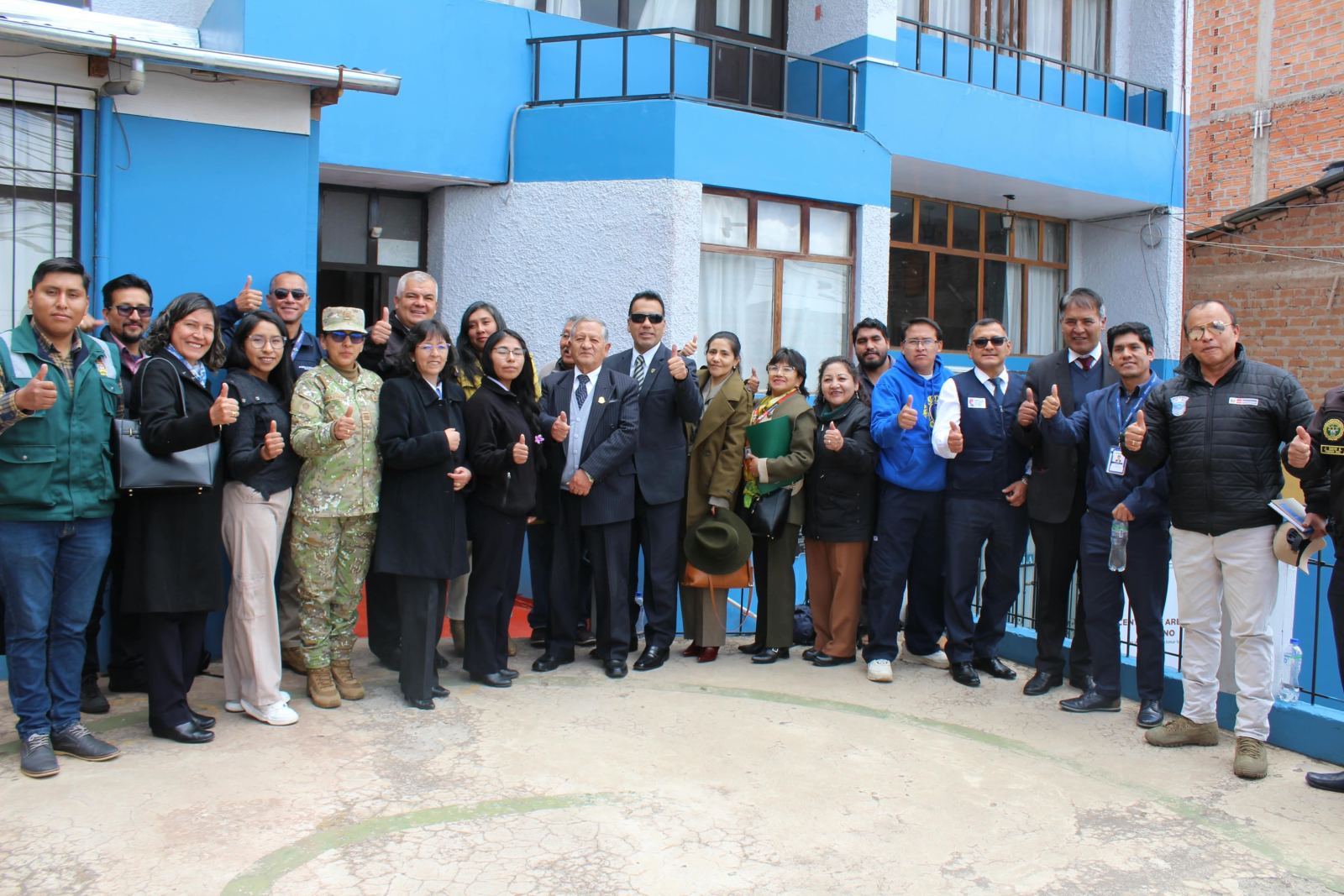 CÁMARA DE COMERCIO DE PUNO PARTICIPA EN LA ORGANIZACIÓN DE LA JORNADA DE REFORESTACIÓN DEL CERRO AZOGUINI