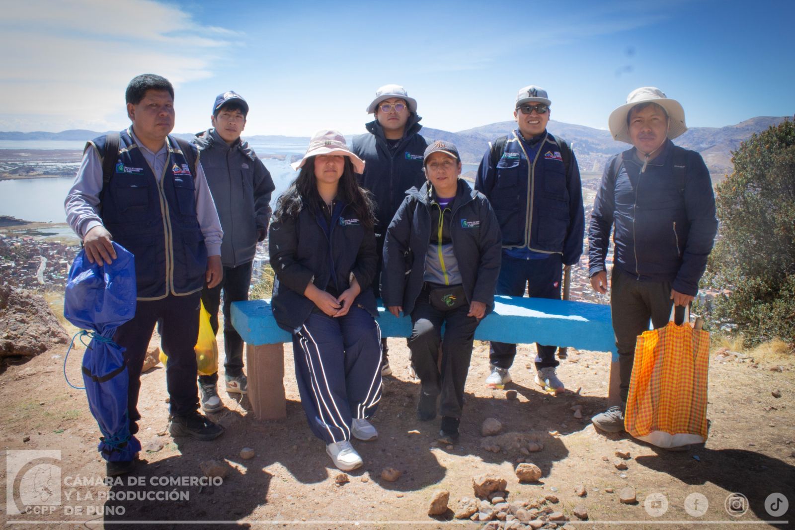 CÁMARA DE COMERCIO DE PUNO PARTICIPA EN JORNADA DE REFORESTACIÓN DEL CERRO AZOGUINI