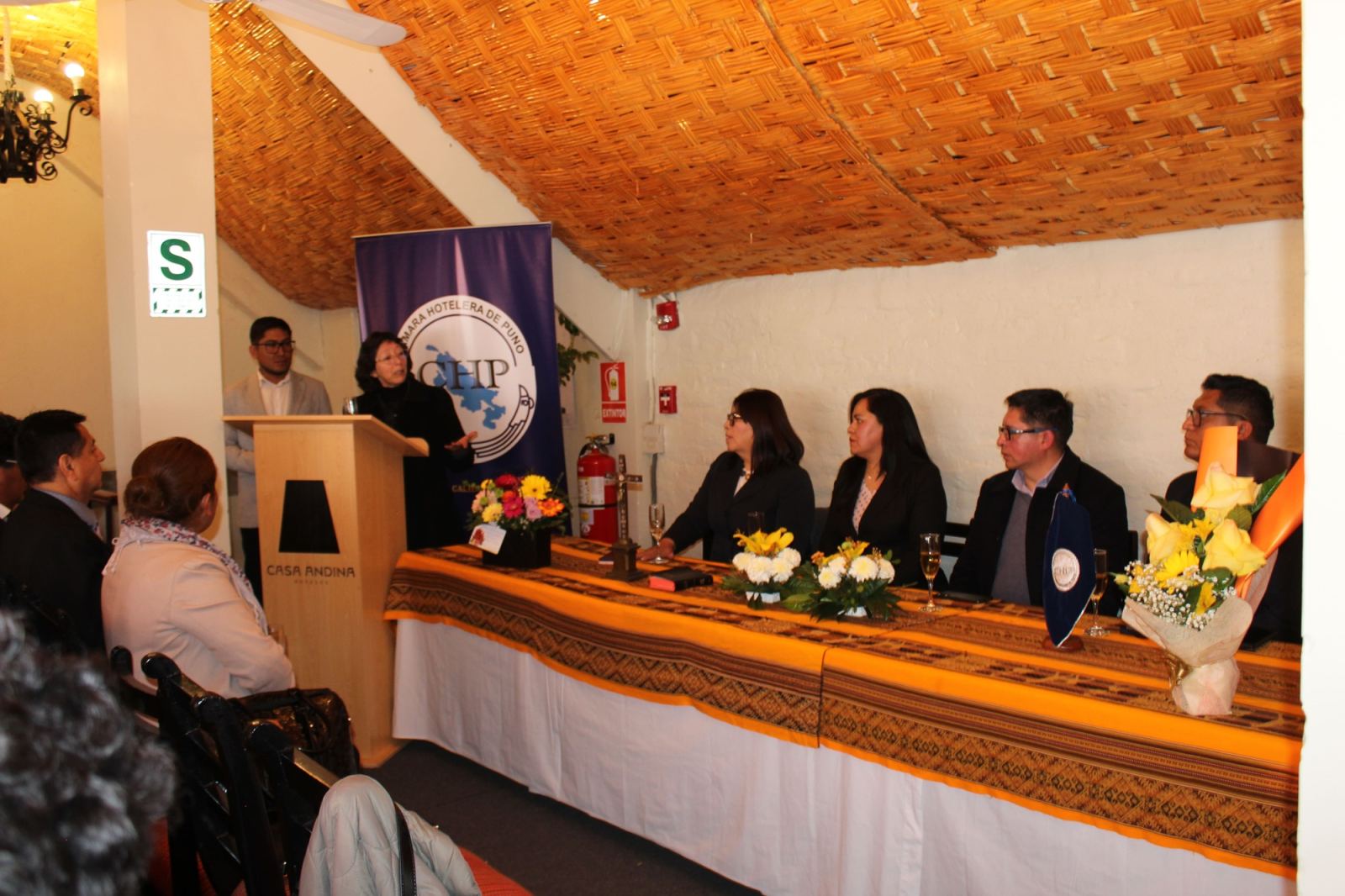 CÁMARA DE COMERCIO PARTICIPA EN LA JURAMENTACIÓN DE LA NUEVA JUNTA DIRECTIVA DE LA CÁMARA HOTELERA DE PUNO PARA EL PERIODO 2026-2028
